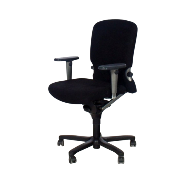 Zwarte Haworth Comforto 77 bureaustoel met ergonomische rugleuning en comfortabele zitting