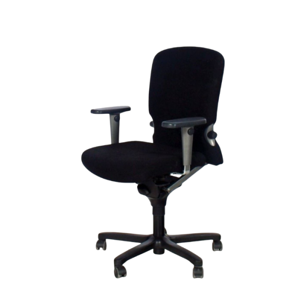 Zwarte Haworth Comforto 77 bureaustoel met ergonomische rugleuning en comfortabele zitting